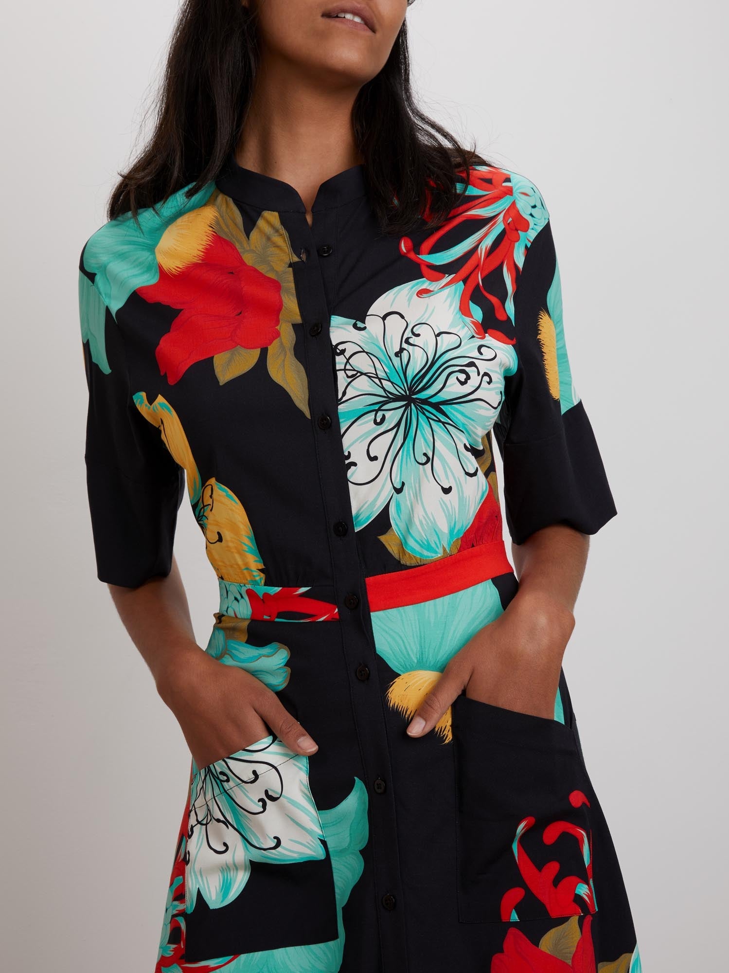 Cobie Shirtdress | Black Camellia