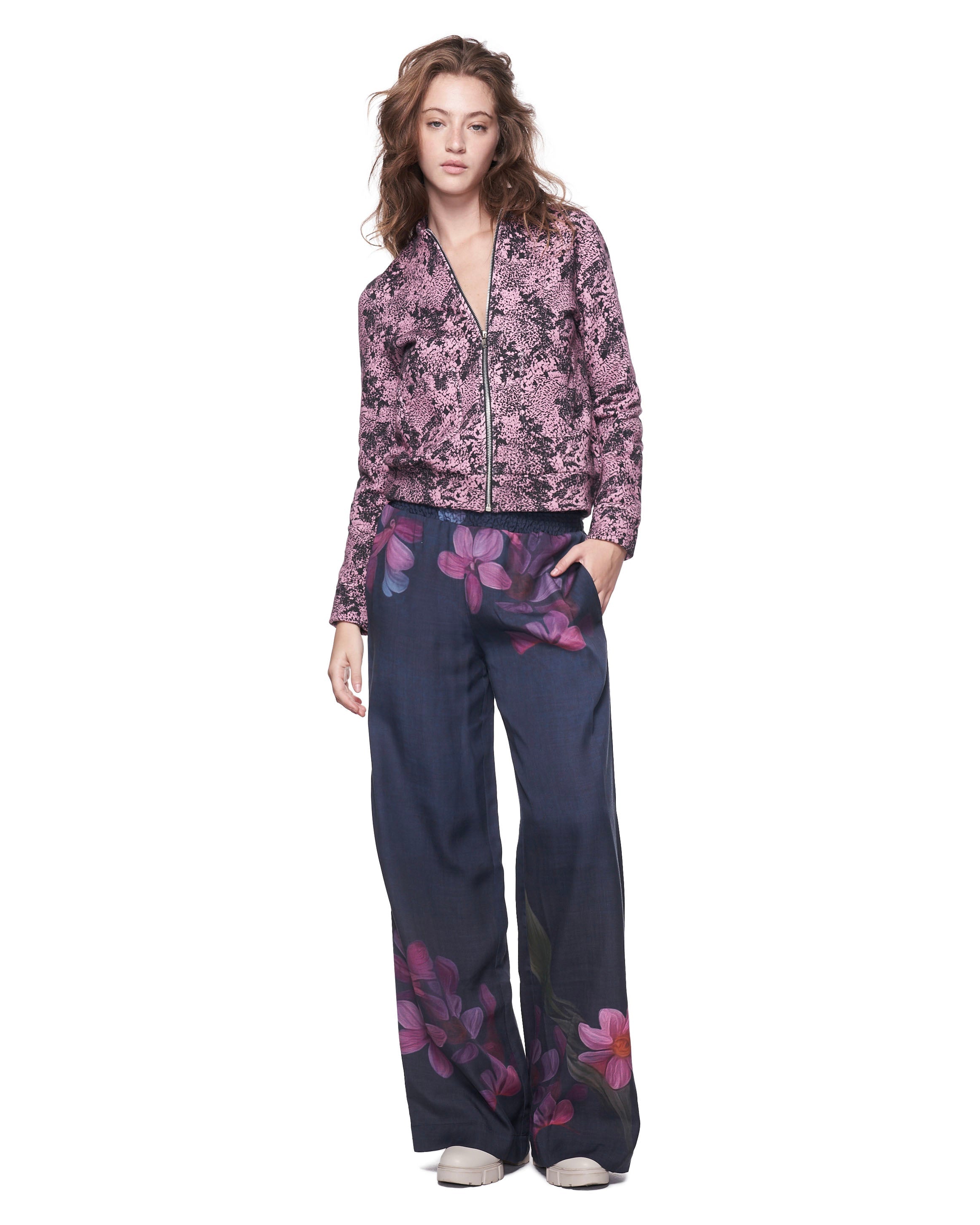 Billie Pant | Merlot Blooms